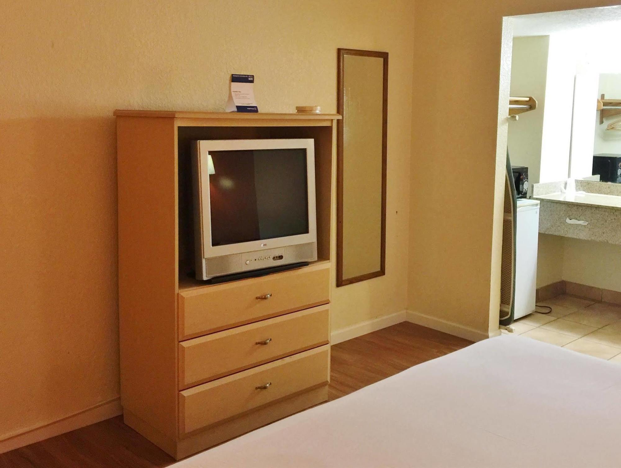 Country Hearth Inn- คิสซิมมี ภายนอก รูปภาพ