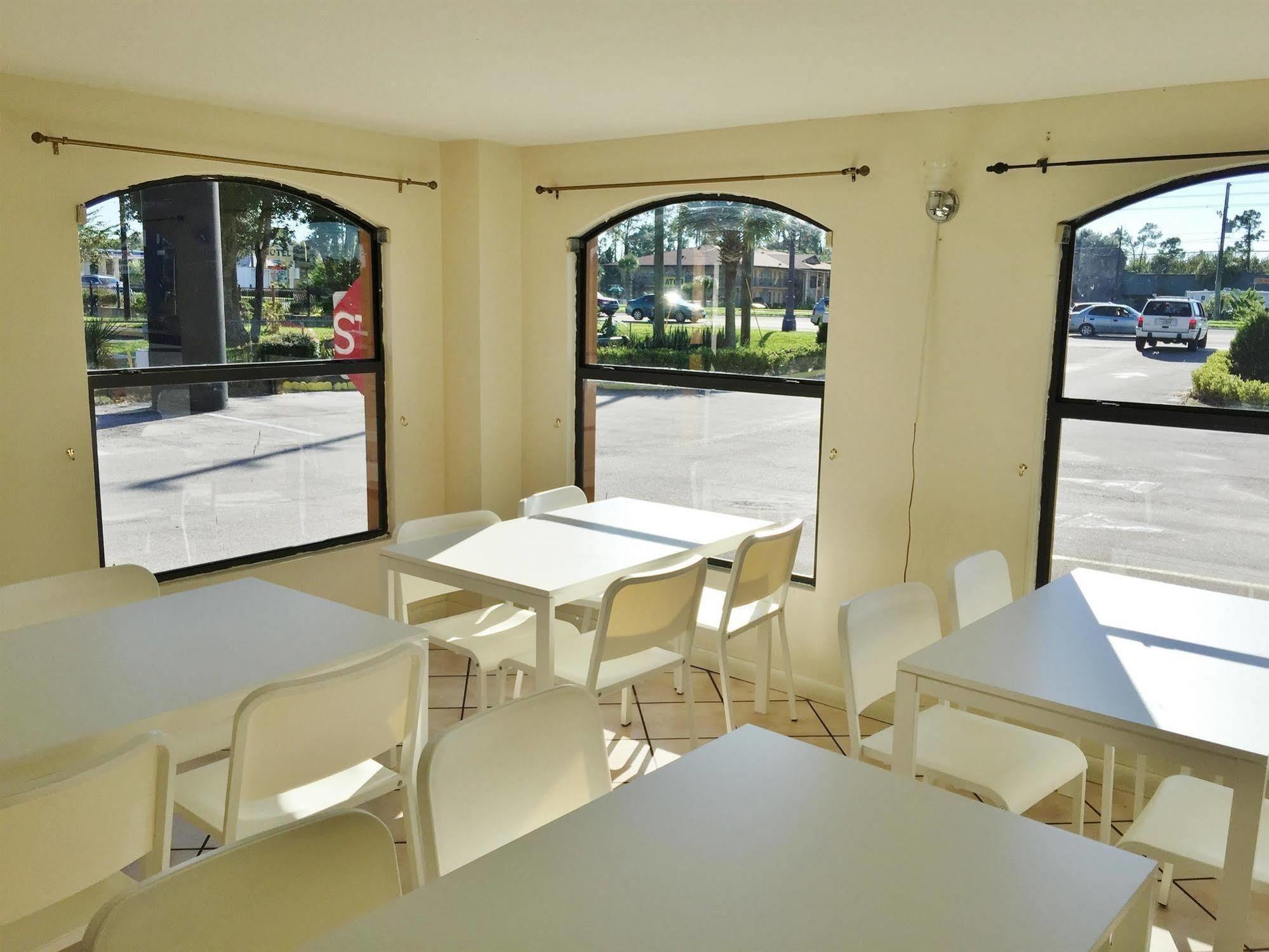 Country Hearth Inn- คิสซิมมี ภายนอก รูปภาพ